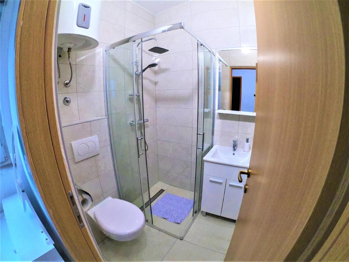 Apartman Tina Ražanac 외부 사진